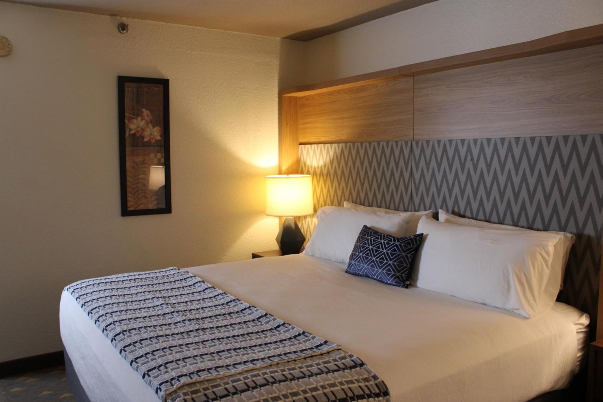 Gateway Hotel & Convention Center Flint Dış mekan fotoğraf