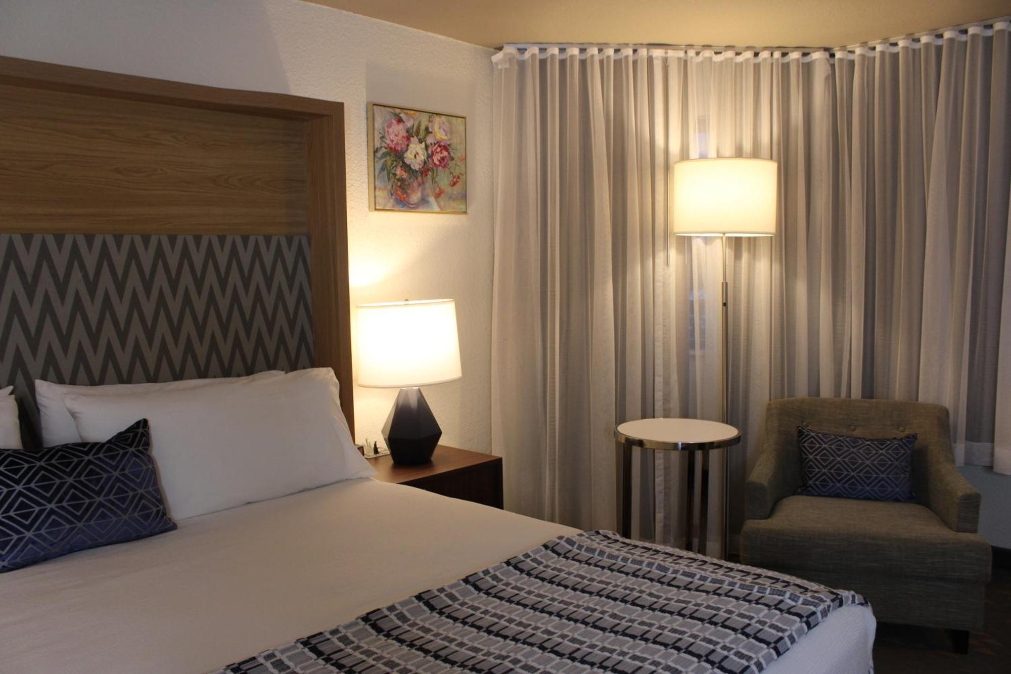 Gateway Hotel & Convention Center Flint Dış mekan fotoğraf
